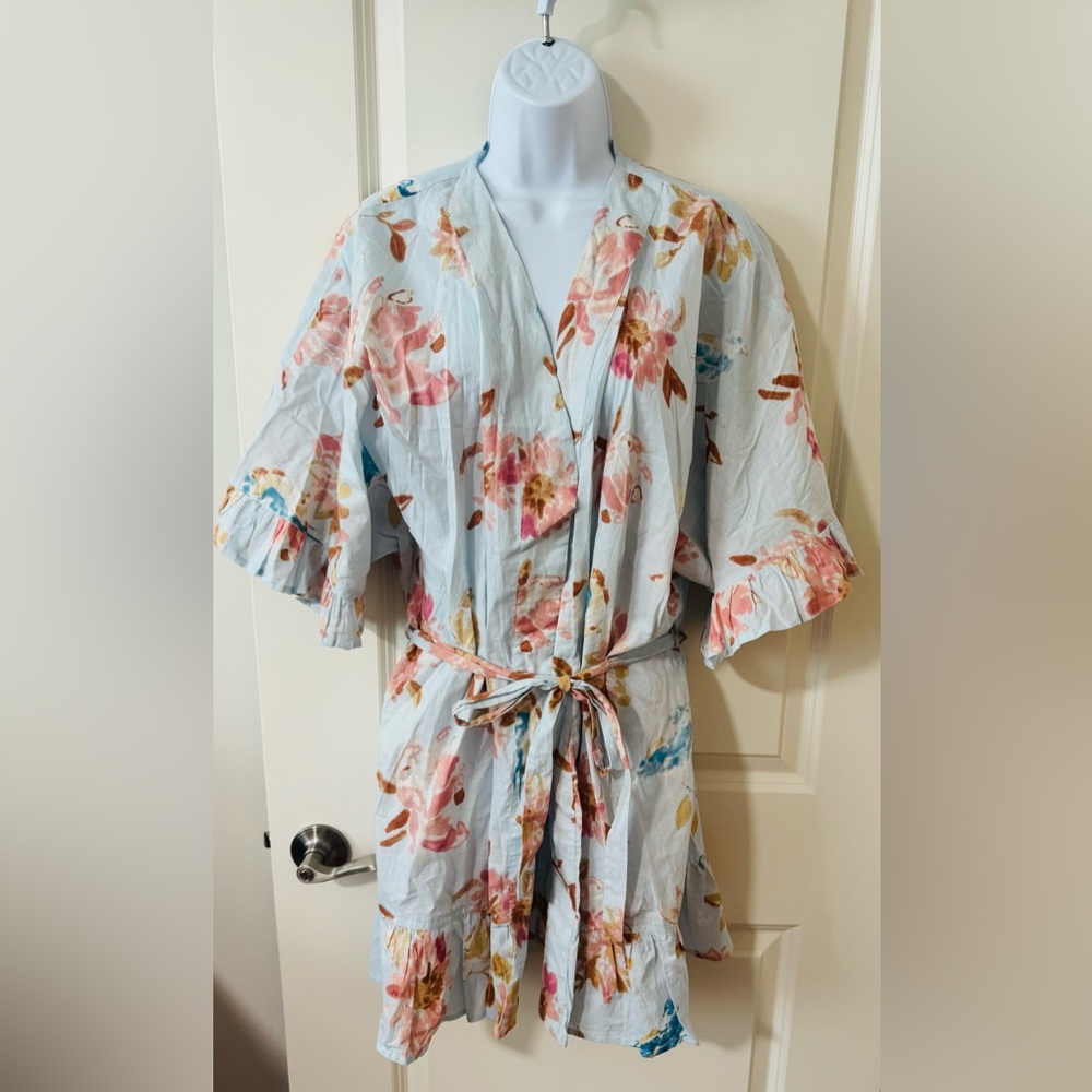 Plum Pretty Sugar Pastel Floral Robe